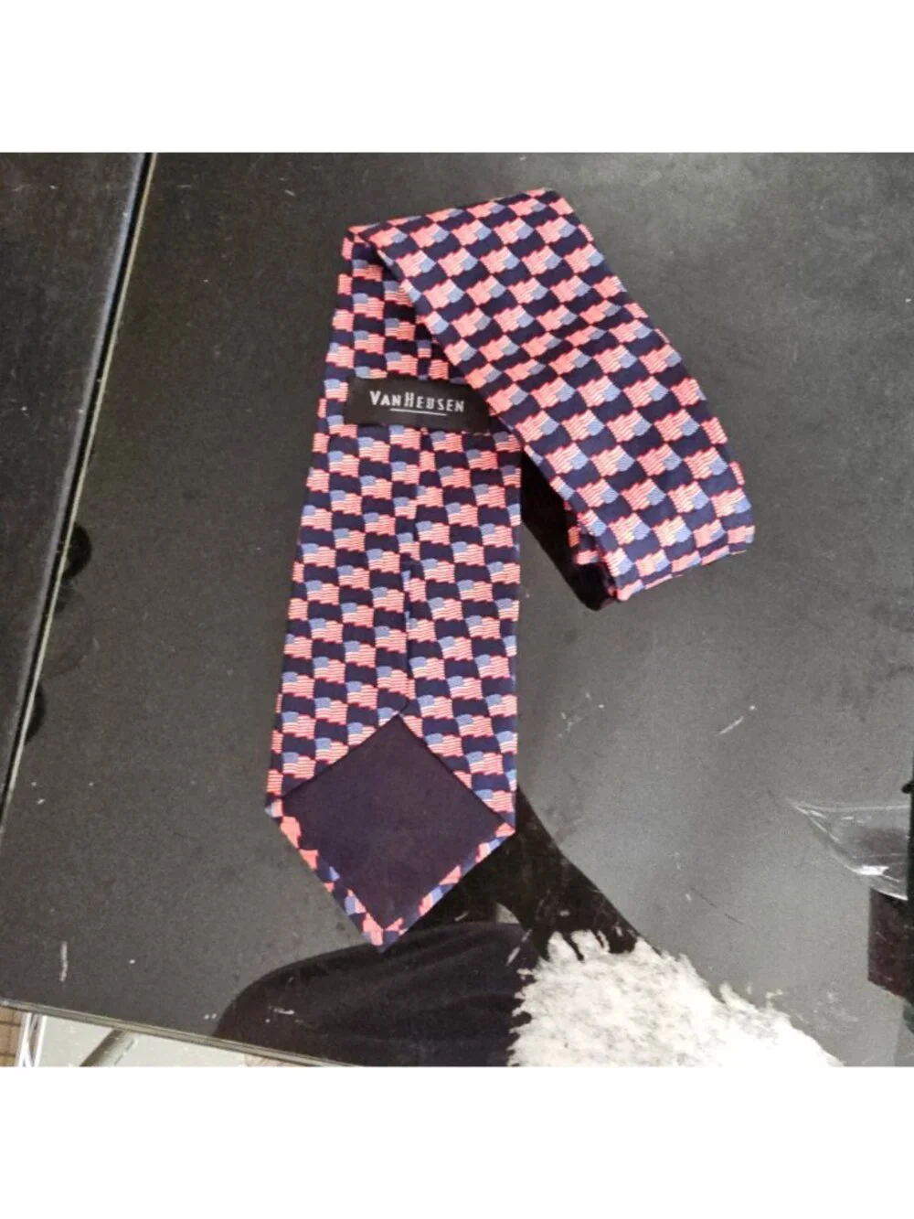 Van Heusen American Flag Silk Tie Navy & Red Patriotic Design Mens Accessory